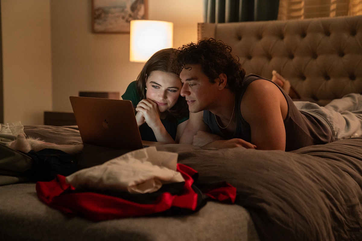 Prime-Video_Off-Campus_S1_3
