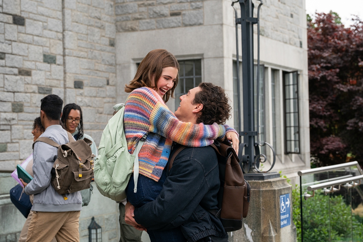 Prime-Video_Off-Campus_S1_4